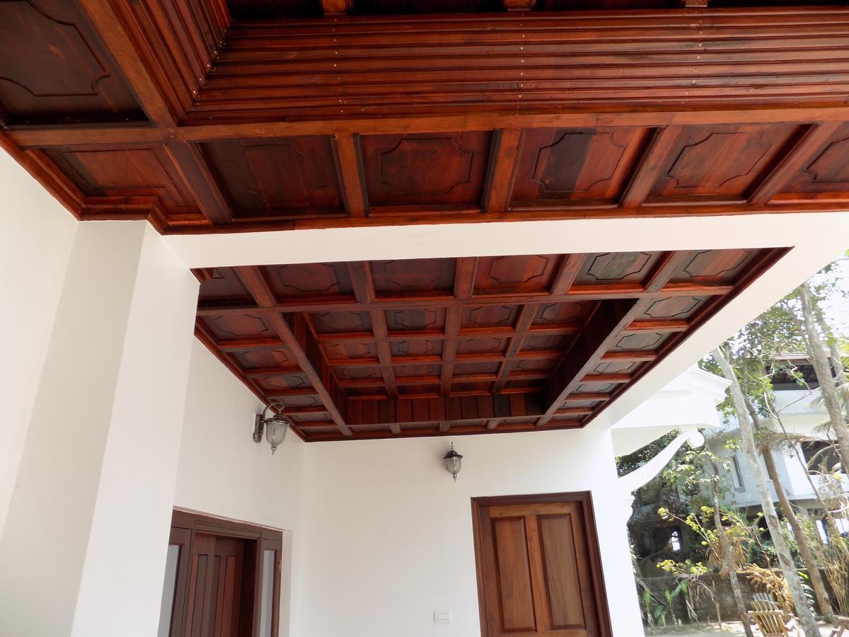 Palm Beach Villa Черай Бийч Екстериор снимка