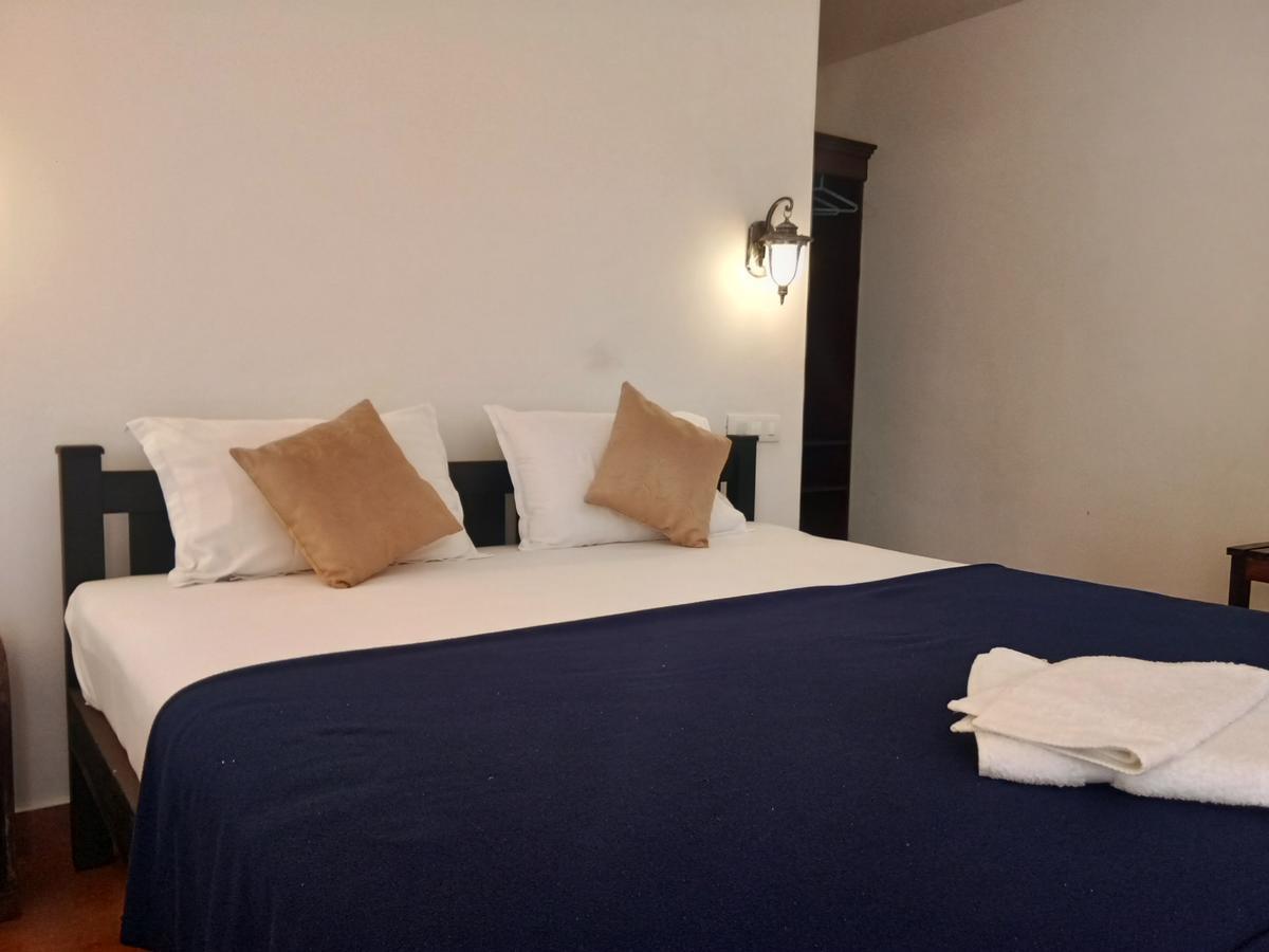 Palm Beach Villa Черай Бийч Екстериор снимка