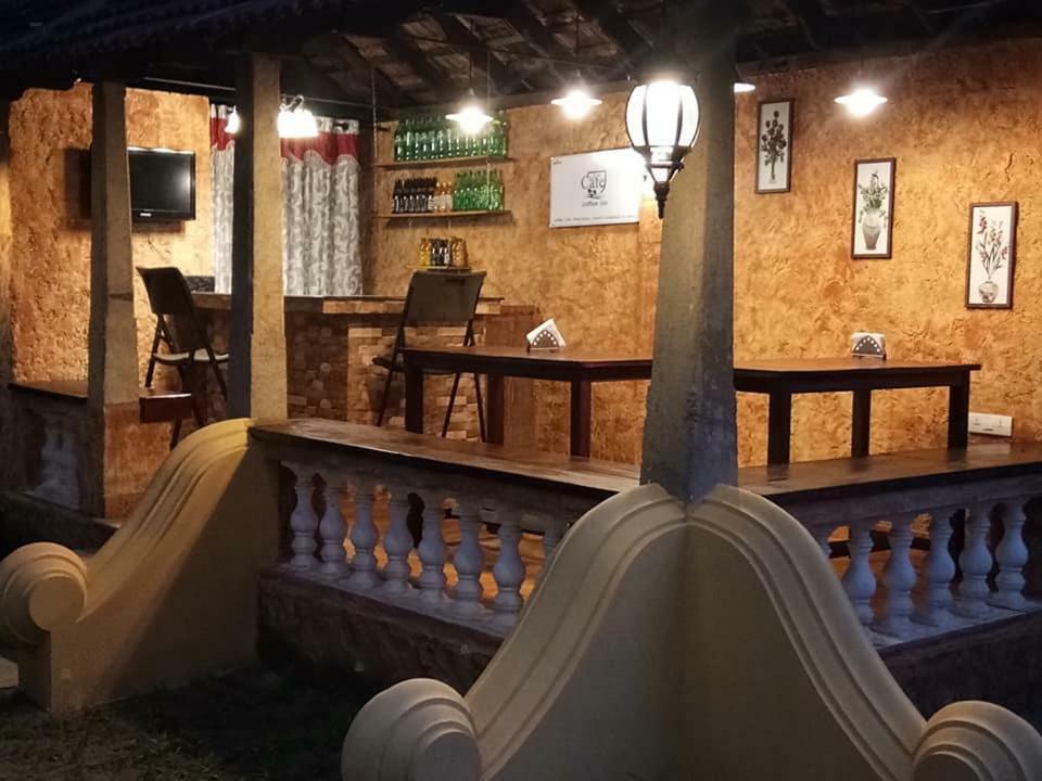 Palm Beach Villa Черай Бийч Екстериор снимка
